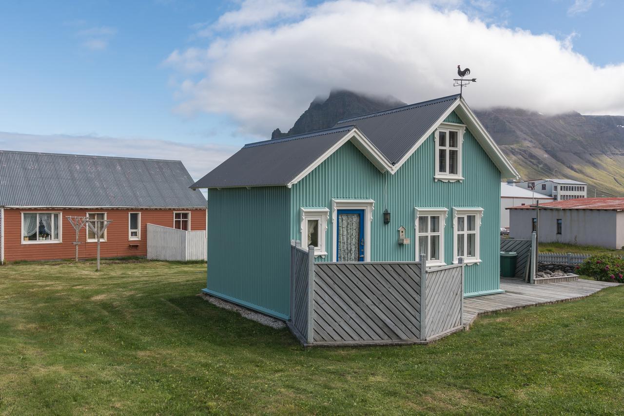 The Little House Villa Bolungarvík Eksteriør billede